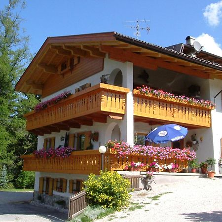 Bed and Breakfast Elmes Ла-Вілла Екстер'єр фото