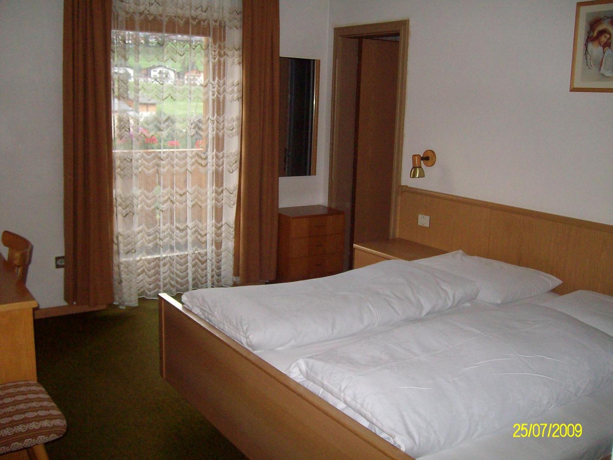 Bed and Breakfast Elmes Ла-Вілла Екстер'єр фото